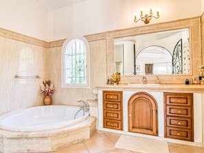 Towels - La Bonne Nouvelle by Interhome (Méounes-lès-Montrieux)