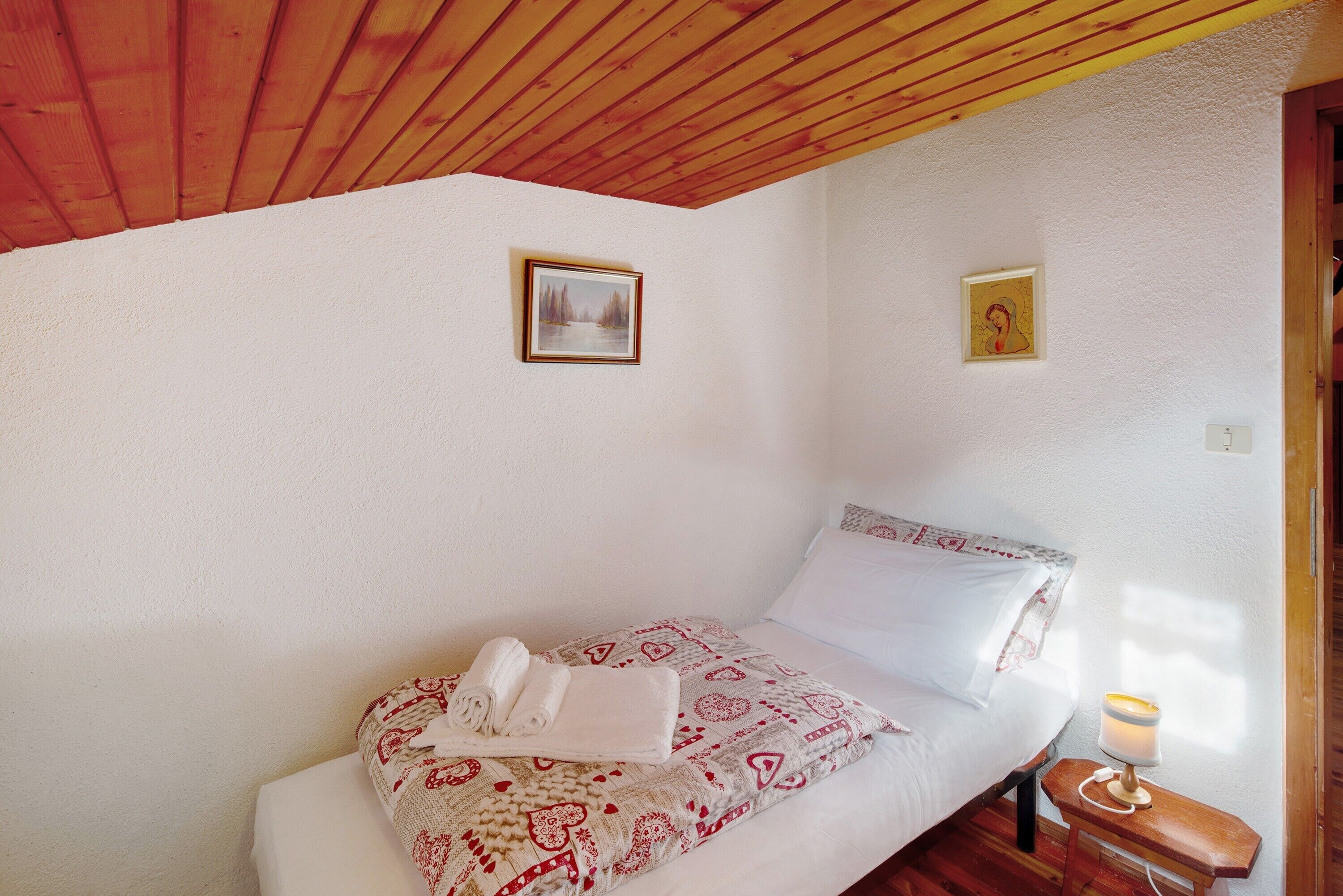 3 Schlafzimmer, kostenloses WLAN, Bettwäsche