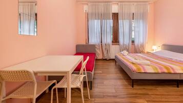 1 Schlafzimmer, kostenloses WLAN, BettwÀsche