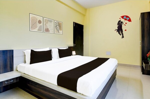 Deluxe Double Room, City View