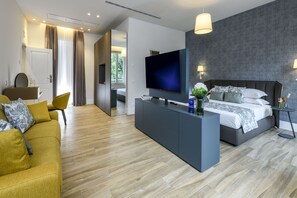 2 bedrooms, in-room safe, iron/ironing board, free WiFi - Domus Augustea - Nerone (Roma)