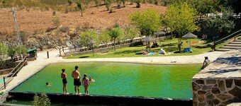 Holiday Home 'Casa Moinho Da Eira' with Mountain View, Wi-Fi and Air Conditioning