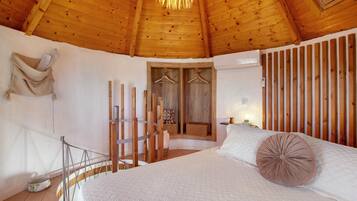 1 dormitori, planxa i posts de planxar, wifi gratuïta i roba de llit