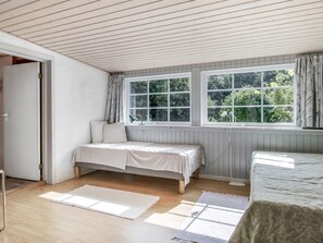 3 bedrooms, Internet