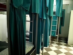 Standard Room, Multiple Beds, Private Bathroom, Mountain View