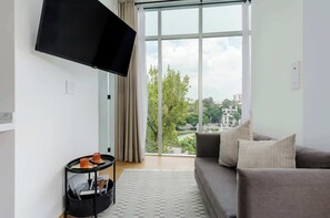 Télévision, espaces bureaux