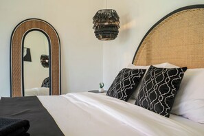 3 間臥室、書桌、筆電工作空間、熨斗/熨衣板