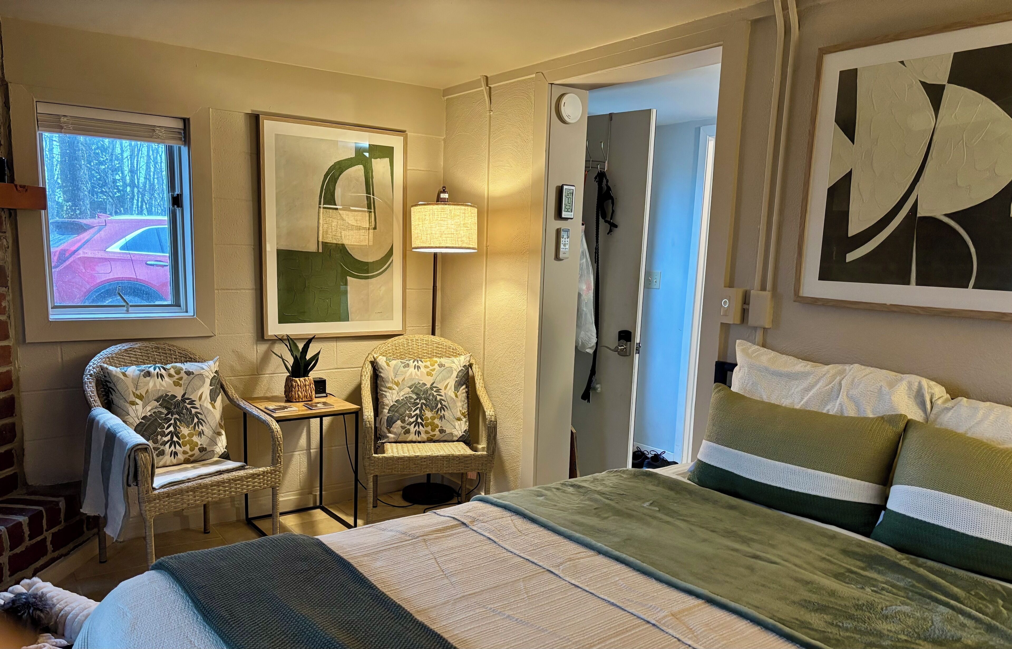 1 bedroom, desk, iron/ironing board, free WiFi