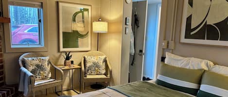 1 habitación, escritorio, tabla de planchar con plancha y wifi gratis