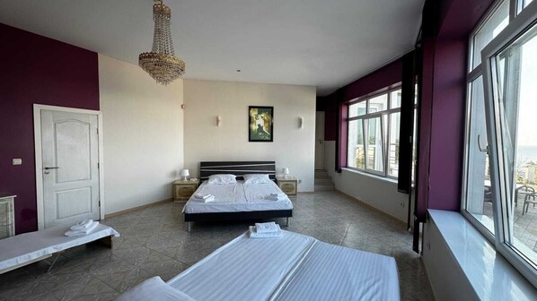 Classic Room | Iron/ironing board, free WiFi, bed sheets - Quartz Hotels Varna Briz (Varna)