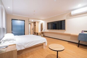 Room - GreenTree Inn Express Hotel (Yangzhou Slender West Hunan Branch) (Yangzhou)