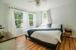 3 Schlafzimmer, Bügeleisen/Bügelbrett, Reisekinderbett, kostenloses WLAN