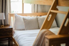 3 soverom, strykejern/-brett, wi-fi og sengetøy