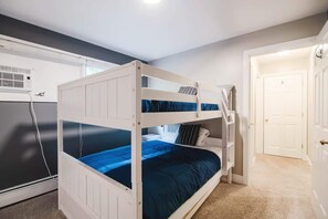 4 bedrooms, travel cot, WiFi, bed sheets