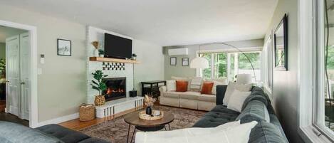 تلفزيون، مكتب