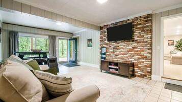 Fernseher, Arbeitsbereiche