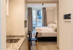 Caja de seguridad en la habitación, wifi gratis y ropa de cama 
