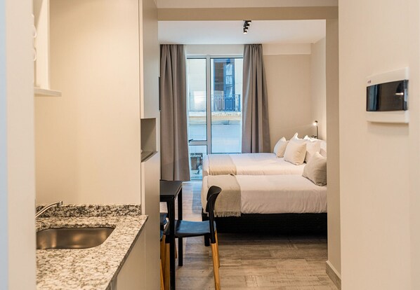 1 bedroom, free WiFi, bed sheets