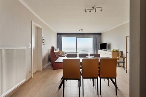 house - La Plage 0401+ Parking*/ (Wenduine)