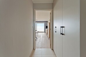house - La Plage 0401+ Parking*/ (Wenduine)