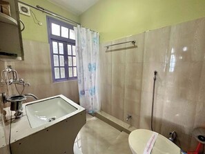 Shower, towels, soap, shampoo