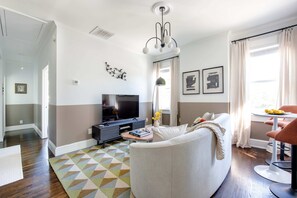 Televisión y oficina