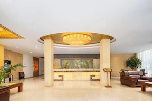 Lobby - Harmonious Business Travel Hotel (jingxian Hongxing Square Branch) (Jing County)