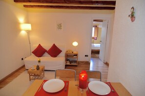 1 sovrum, strykjärn/strykbräda, wi-fi och sängkläder