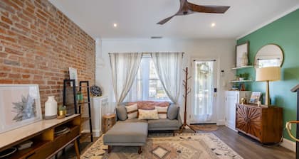 Spacious DC Retreat w/ Free Parking & 70” Smart TV