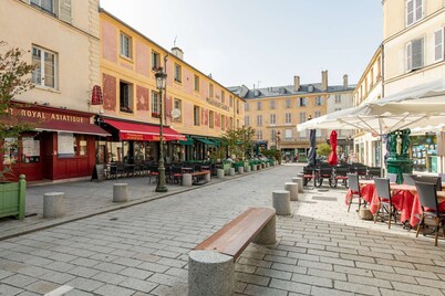 Charming Apartment in the Heart of Versailles