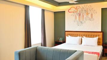 Standard Studio, City View | Desk, iron/ironing board, bed sheets