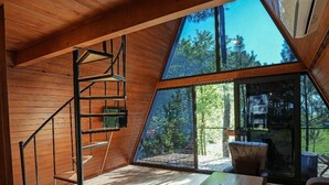 Chalet | Living area