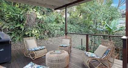 Beautiful Beachhouse Centrally Located
