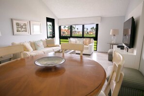 TV - Beachfront 3-Bedroom Villa in Palmas del Mar(BV179) (Humacao)