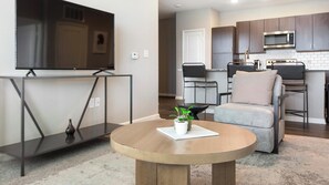 Interior - Landing at The Parq at Chesterfield - 2 Bedroom... (Chesterfield)