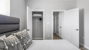 1 bedroom, desk, iron/ironing board, WiFi