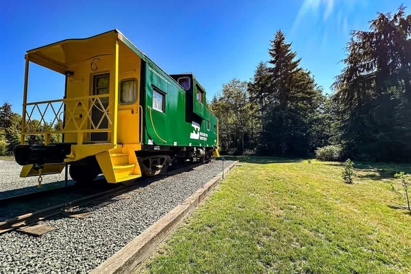 South side of caboose