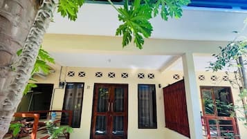 Bagian depan properti