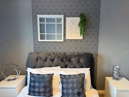 Ashford Blissful Retreat Modern 3-bed House