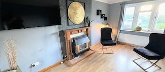 Ashford Blissful Retreat Modern 3-bed House