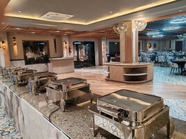 Desayuno continental incluido todos los días 