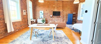 Jennifer's Historic Brick Riverfront Loft Apartment
