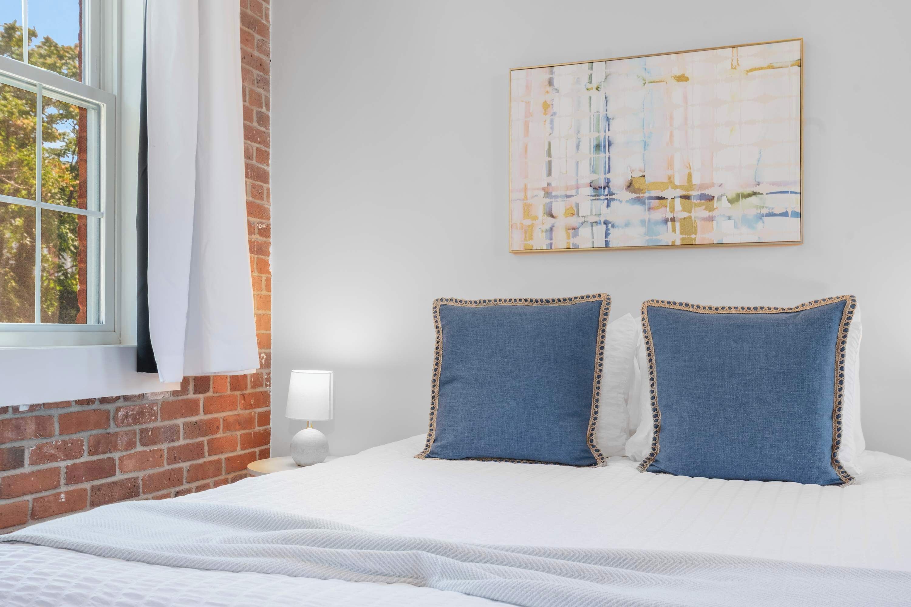 1 dormitorio, escritorio, tabla de planchar con plancha y wifi gratis