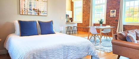 1 chambre, bureau, fer et planche Ă repasser, Wi-Fi