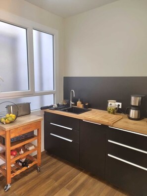 Ofen, Herdplatte, Geschirrspüler