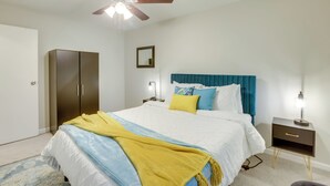 Interior - Updated Rental < 15 Mi to Talladega Superspeedway! (Talladega)