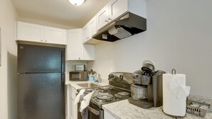 Interior - Updated Rental < 15 Mi to Talladega Superspeedway! (Talladega)
