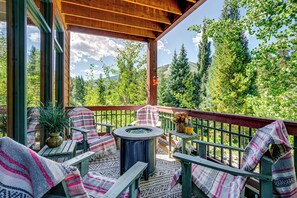 Property grounds - Gem in Old Town Winter Park: Walk to Ski Lifts! (Winter Park)