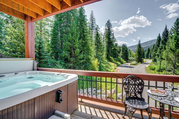 Property grounds - Gem in Old Town Winter Park: Walk to Ski Lifts! (Winter Park)