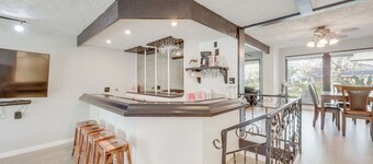 寬敞的家 - 距弗雷斯諾市中心 6 英里！